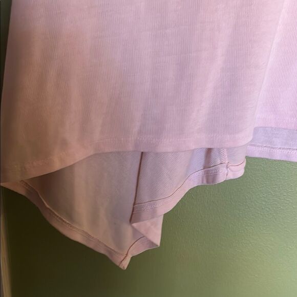 Fresh Produce Women's Pink Long Sleeve Top sharkbite hanky hem size Md/lg - Picture 9 of 9